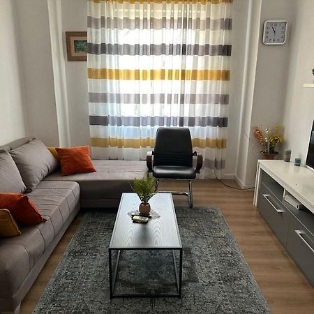 Kelly'S Cozy Hideaway - Central Tirana Exterior foto